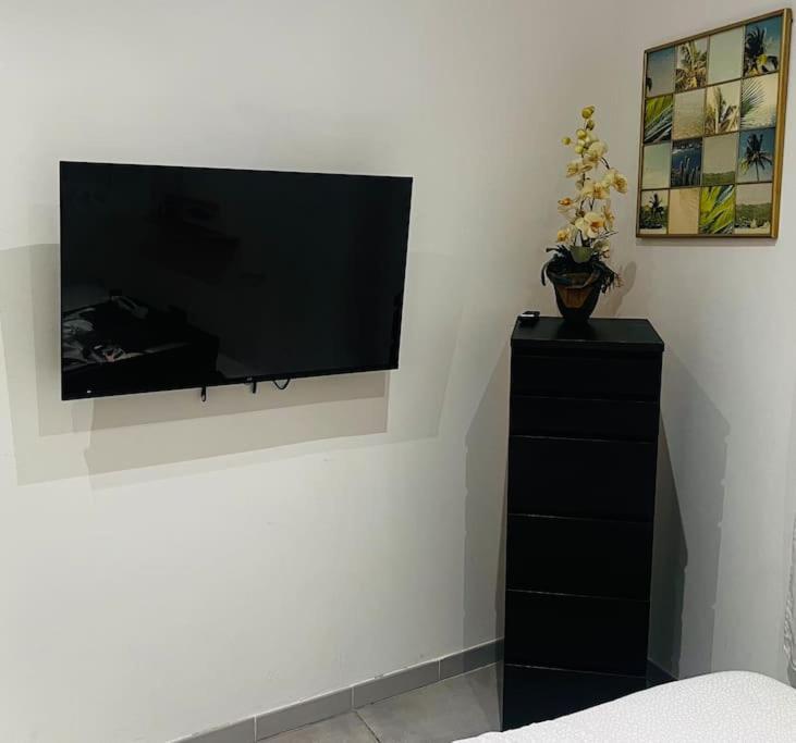 מרסיי Studio Cosy Au Coeur Panier מראה חיצוני תמונה